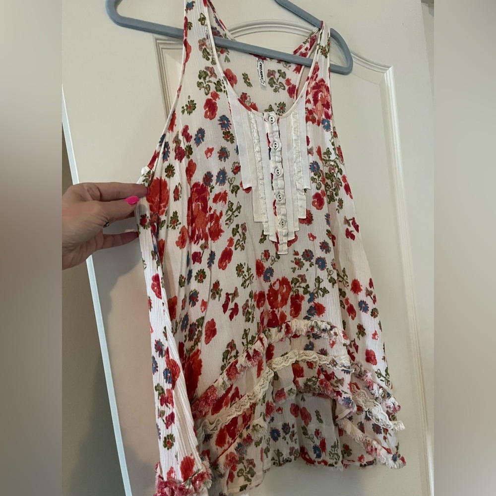 Free People Floral Sleeveless Hi-Low Blouse Summer Women’s Size Medium - Picture 9 of 15